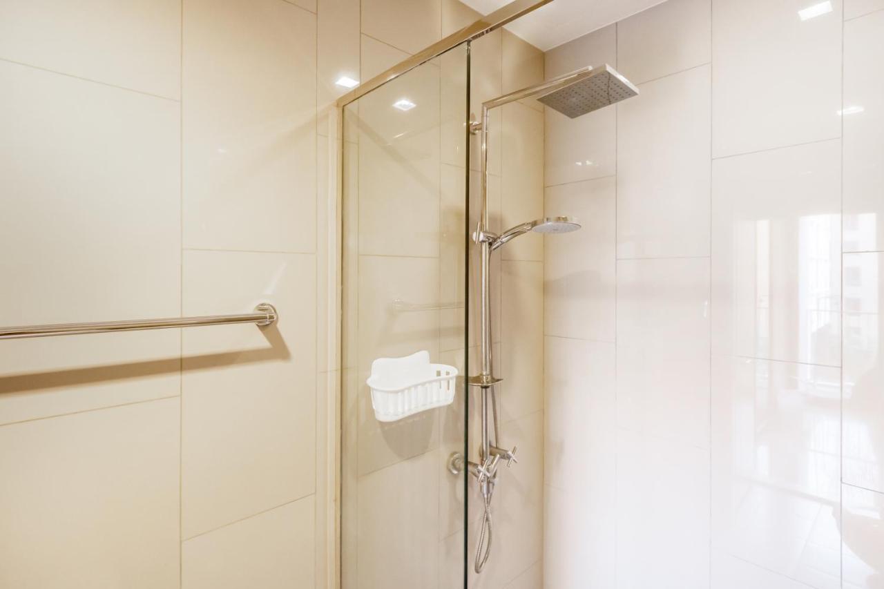 Hasu Haus By Favstay Bangkok Buitenkant foto